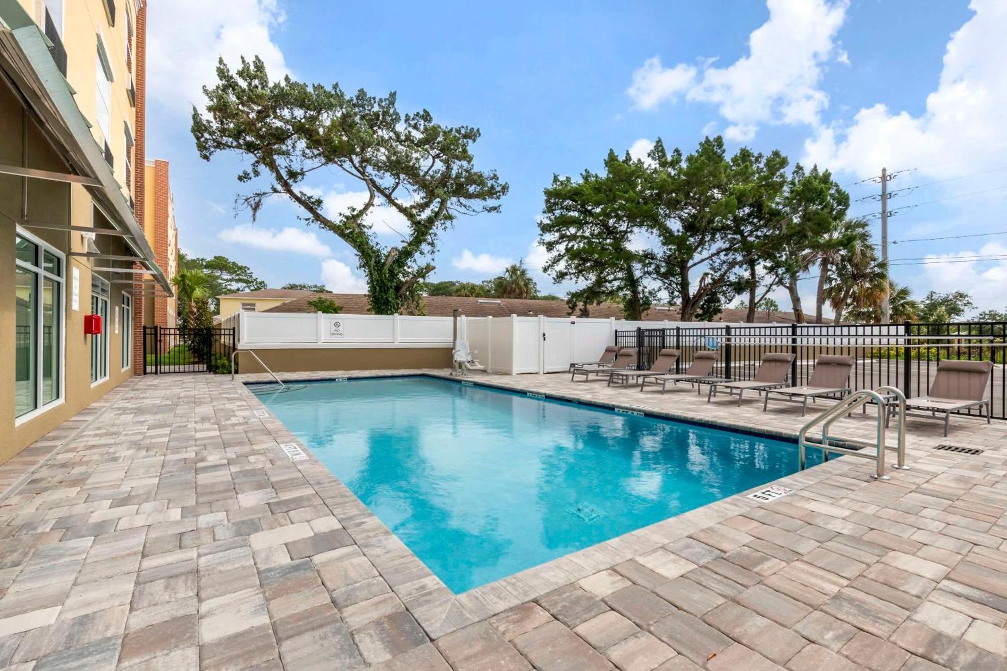 Comfort Suites St Augustine Historic District Area เซนต์ออกัสติน ภายนอก รูปภาพ